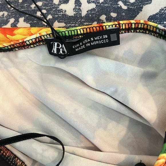 Zara 90s Roses Floral Twist Halter Bodysuit NWT Size S - Picture 6 of 6